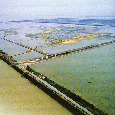 港口地基與基礎工(gōng)程